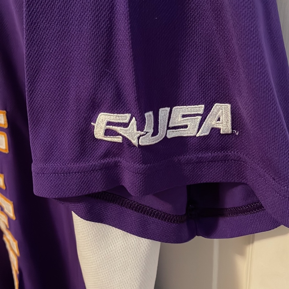 East Carolina University team worn basketball warm up shirt. Nike - Picture 4 of 5